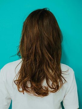 カラーサロンビスカリア 相模原エリア 淵野辺駅店(Color salon Biscaria) 大人ゆる濡れロング