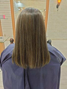 エンシニータス(Encinitas) 【透明感カラー♪】ハイライト×ブルー系/髪質改善/上大岡