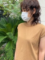 ドレス(DRESS)&nbsp;ミディアム×パーマ