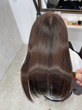 ラナ(Lana) 【Lana】アイスブラウン　艶髪　髪質改善カラー