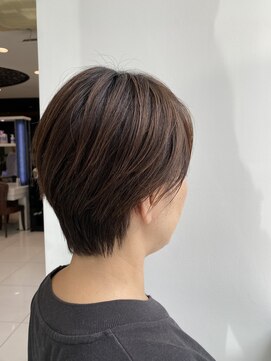 エアー 銀座タワー(AIR) 30.40.50代　耳にもかけれるスッキリショート