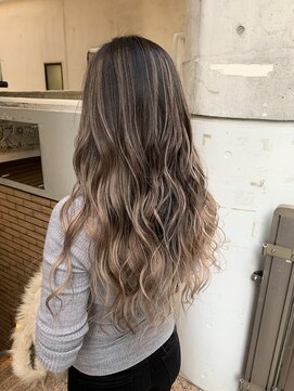 ラフ 難波店(LAFF) #黒髪#ボブルフ#ネビージュ#小顔#ワンレン