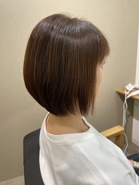 イロン(iroN) 50代女性　乾かすだけで決まる艶髪矯正