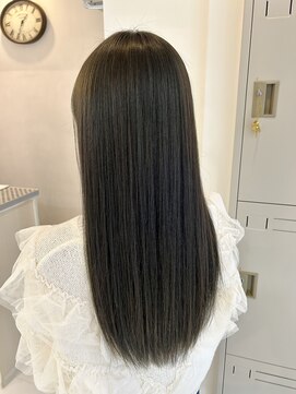 ヘアメイク ルエル(Hair Make Ruelle) 透明感のあるオリーブグレージュ
