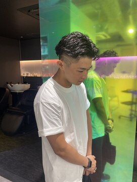 ユーフォリア 渋谷グランデ(Euphoria SHIBUYA GRANDE) バチバチツイストパーマ