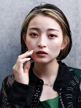 ピークアブー 原宿ハラカド(PEEK-A-BOO) ボブくせ毛顔周り白髪ぼかしハイライトデザインくせ毛多毛