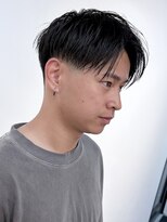 クオンヒール 淀屋橋店(QUON HEAL)&nbsp;刈り上げセンターパート/メンズショート/テーパーフェード×