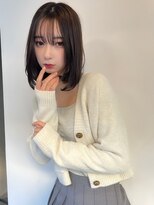 フリー(Free)&nbsp;ハッシュカット顔まわりレイヤーカット暗めカラーグランマッシュ