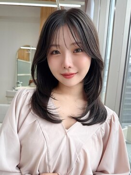 アフロート エル 錦糸町(AFLOAT L) 30代に人気！顔周りの後れ毛がかわいいシャギーレイヤーロング