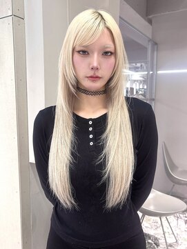 ジェム(GEM) ホワイトブロンド/抜きっぱなし/ブリーチカラー