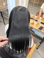 ユニル(unir)&nbsp;酸性縮毛矯正で作る極上ハイダメージケア艶ストレート