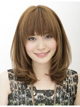 牛田の美容室 ディーゼル(DiESEL) 流行りのフェイスラインを軽くしたレイヤースタイル