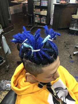 トライブ(TRIBE.) カラードレッド