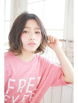 プティルカ(PutiLuca D.C.) ルーズカールボブスタイル