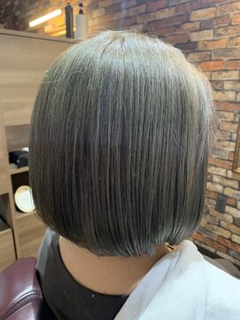 サミュゼ(s'amuser) ブリーチ白髪