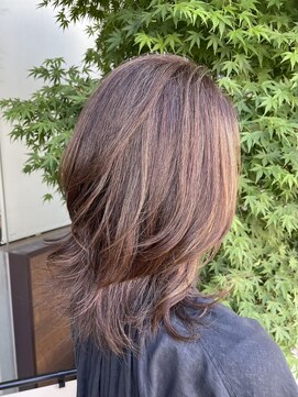 エム インターナショナル 春日部本店(EMU international) 白髪も味方に透け感アッシュグレーハイライト