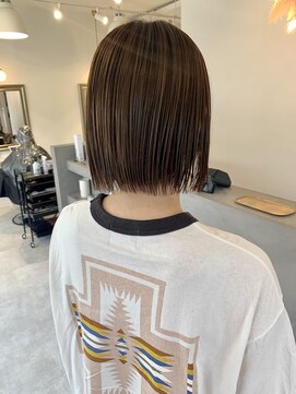 ラボリア(LABO li'a) シースルーボブ