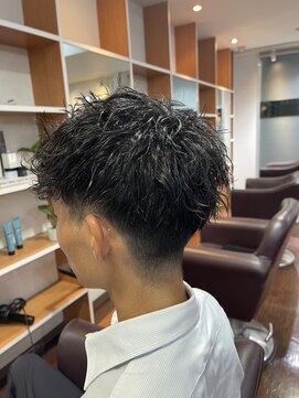 スリーク 吹田店(Sleek) メンズパーマはソフトツイストパーマが人気◎