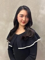 山野愛子美容室 銀座店&nbsp;韓国×レイヤーカット×秋色（オリーブカラー）/20代/30代/40代