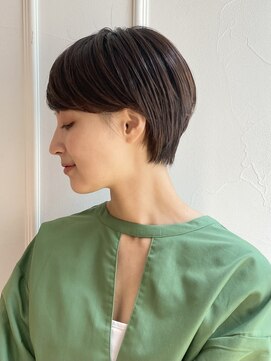 アイスバーグ(eyesburg) ショートボブ アッシュベージュ オリーブベージュ 大人ショート