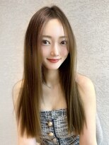 ロンドアリシア 金山(Lond Alexia)&nbsp;20代30代　レイヤー　グレージュ　髪質改善 縮毛矯正 1048