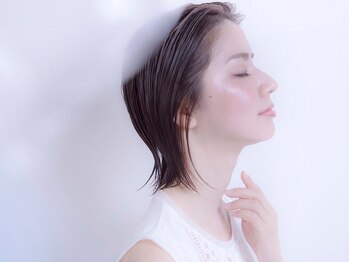 エト(et.)の写真/"MIXボンド"で髪が劇的に変わる！一人一人のその時の髪質に合わせて調合させていただきます◎