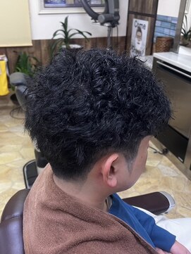 カットインタマヤマ(cut in TAMAYAMA) アイロンスパイラルパーマ