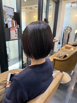 アバーブ ギンザ(Above Ginza) 20代30代40代50代◎丸みボブ/カシスブラウン