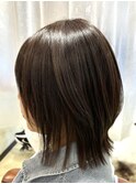 ミディアム　くびれ　小顔　顔周りレイヤー