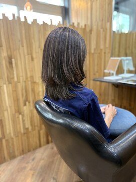 アール(R) 白髪ぼかしハイライト