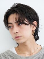 バイフィフス 原宿/表参道(by fifth)&nbsp;緩めニュアンスパーマフェザーパーマメンズセンターパートウルフ