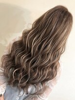 ラピス 名古屋本店(Lapis)&nbsp;【Lapis 名古屋】グレージュハイライトスタイル