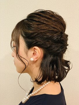 サンジュウナナドシー 大宮東口店(37.0℃) ハーフアップヘアセット