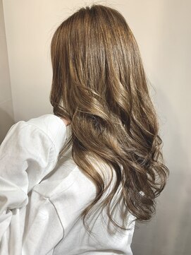 マイレ(maile) グラデミルキーベージュ”アプリエ”