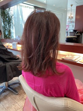 マーリャヘアー(mallia hair) フェミニティピンク☆彡