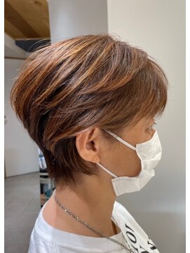 ビスヘアアンドメイク(BIS hair&make) ラウンドグラデーション