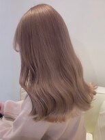 ベレーザ 渋谷(BELEZA)&nbsp;3636グレーベージュミルクティーアッシュ艶髪ハイトーンカラー