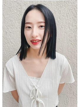 アート ヘア アップップ(ART HAIR UP-PU) 透明感ブルーラベンダー切りっぱなしボブ