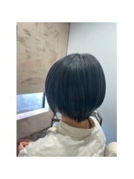 プライマリー(PRIMARY) アシンメトリーカット