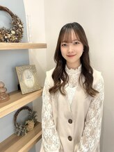 アンド ラ ブランシュ(&.La Blanche) moe .