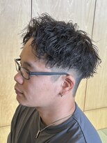 ニアウ 伊勢崎連取店(Niau)&nbsp;波巻きスパイラルパーマツイストスパイラルパーマシャドウパーマ