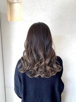 ヴァン カウンシル 王子(VAN COUNCIL)&nbsp;大人かわいいうる艶ロングウェーブ＋透明感グラデーション