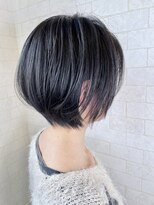 アルマモモ(Alma momo)&nbsp;大人かわいい丸みショート