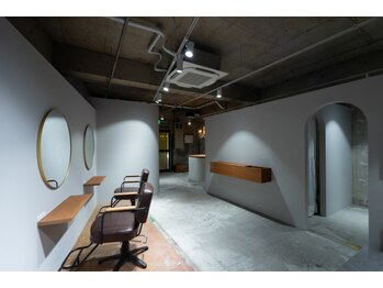ナル(NALU)の写真/【大和駅２分】セット面２席のプライベートサロン☆あなたのなりたいスタイルを叶えます。