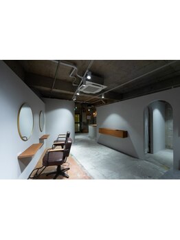 【大和駅２分】セット面２席のプライベートサロン☆あなたのなりたいスタイルを叶えます。