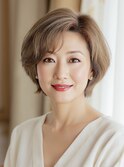 40代50代夏◎大人可愛いふんわりショートボブ×ハイライト