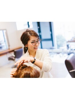 カウンセリングから仕上げまで、マンツーマンでしっかり担当◎髪のお悩み、何でもご相談ください♪