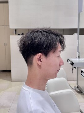 グラーツィェドゥーエ(GRAZIE due) メンズショート/メンズパーマ/刈り上げショート