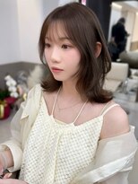 エトワ 新宿(ETOWA) レイヤーカット 小顔カット 顔周りカット