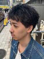 ゼノ 海老名(XENO)&nbsp;ダウンバングツイストスパイラルパーマメンズショート